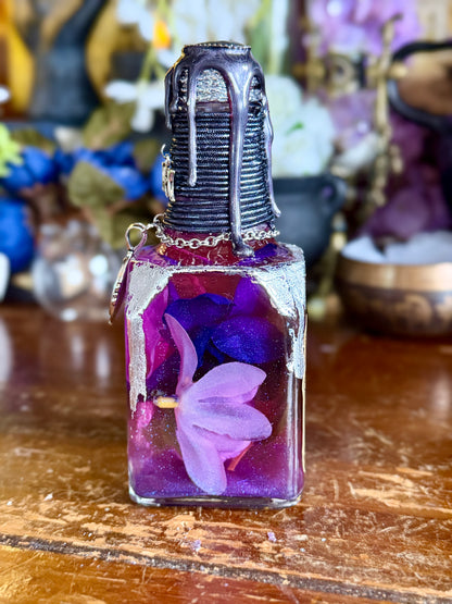 A Witch’s True Love Spell | Amas Veritas Potion | Practical Magic Inspired Witch Potion | Botanical Love Spell Decor | Witchy Gift