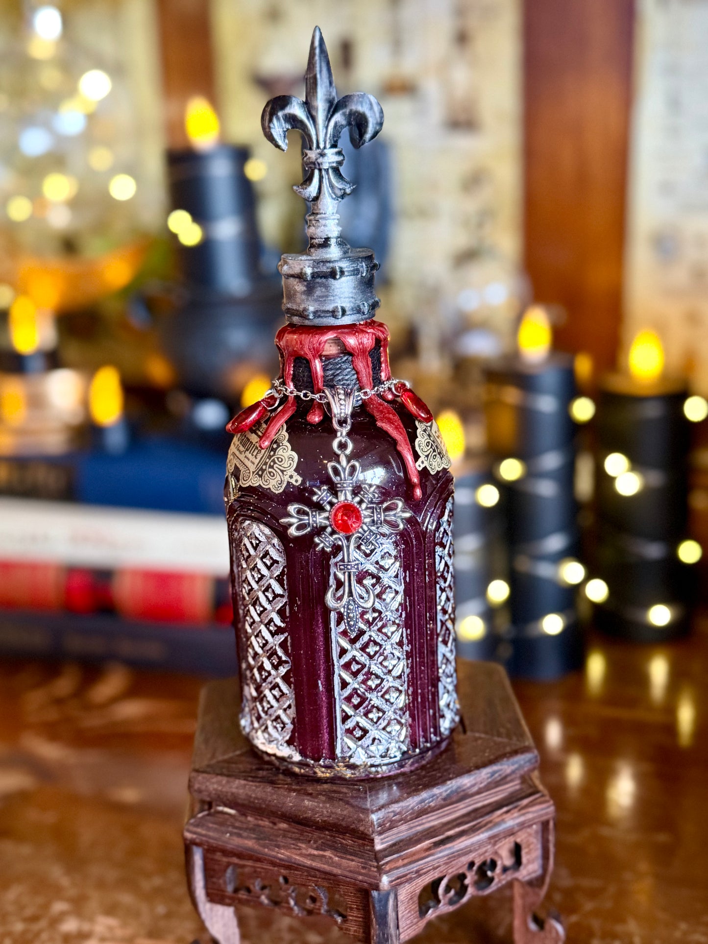 Sang de Vampire | Vampire Blood Potion | Gothic Apothecary Decor | Halloween Vampire Bottle | Dark Romance Gift