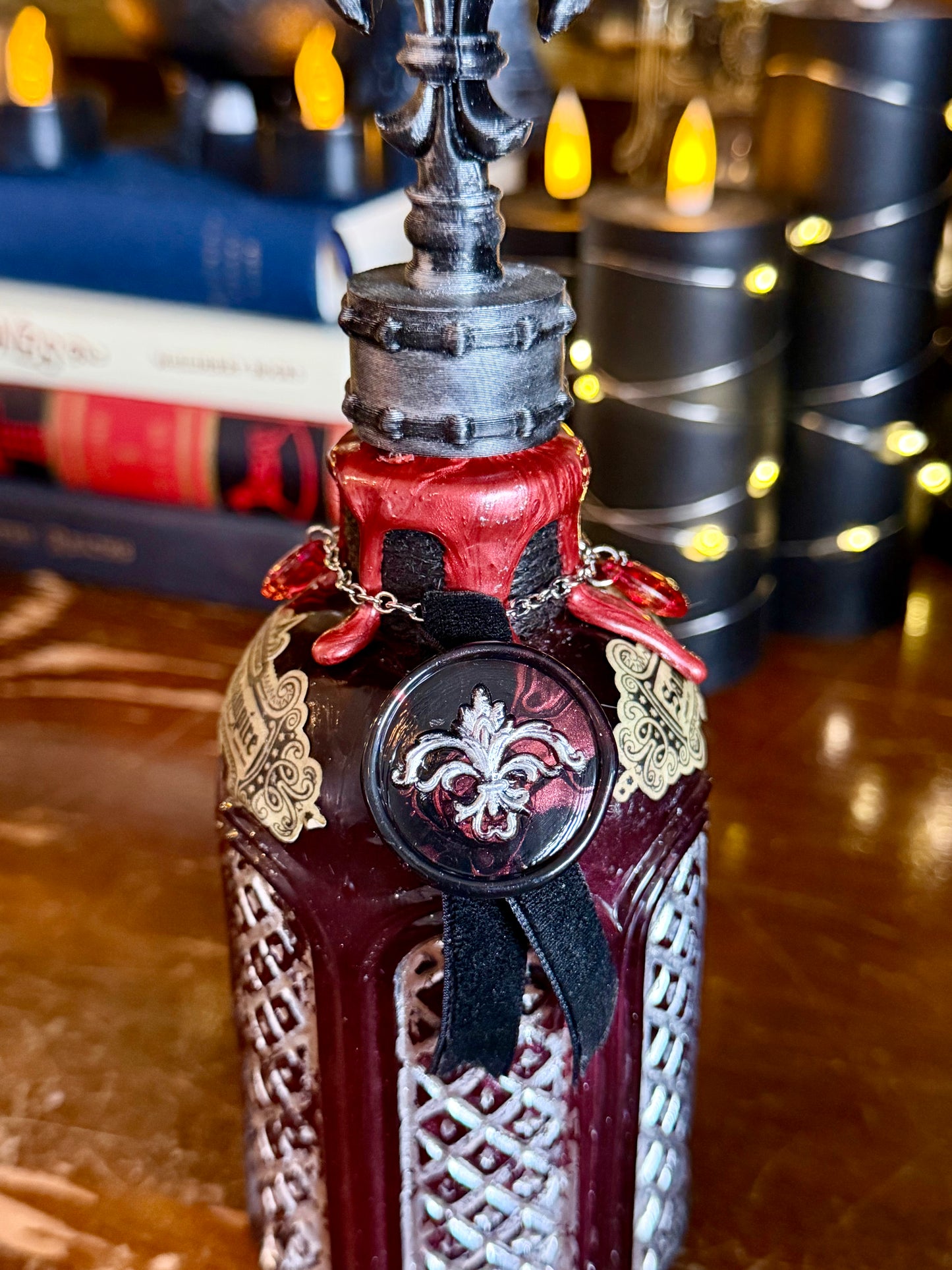 Sang de Vampire | Vampire Blood Potion | Gothic Apothecary Decor | Halloween Vampire Bottle | Dark Romance Gift