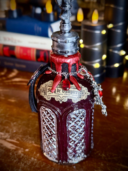 Sang de Vampire | Vampire Blood Potion | Gothic Apothecary Decor | Halloween Vampire Bottle | Dark Romance Gift