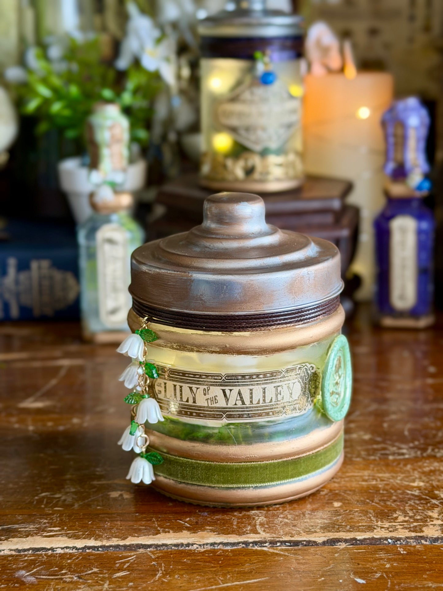Historical Poison | Lily Of The Valley | Light Up Decorative Poison Apothecary Jar