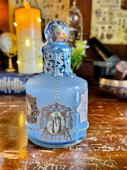 Aqua Tofana Replica Decorative Potion Collectible | Historical Poison | Frosted Aged Display Bottle