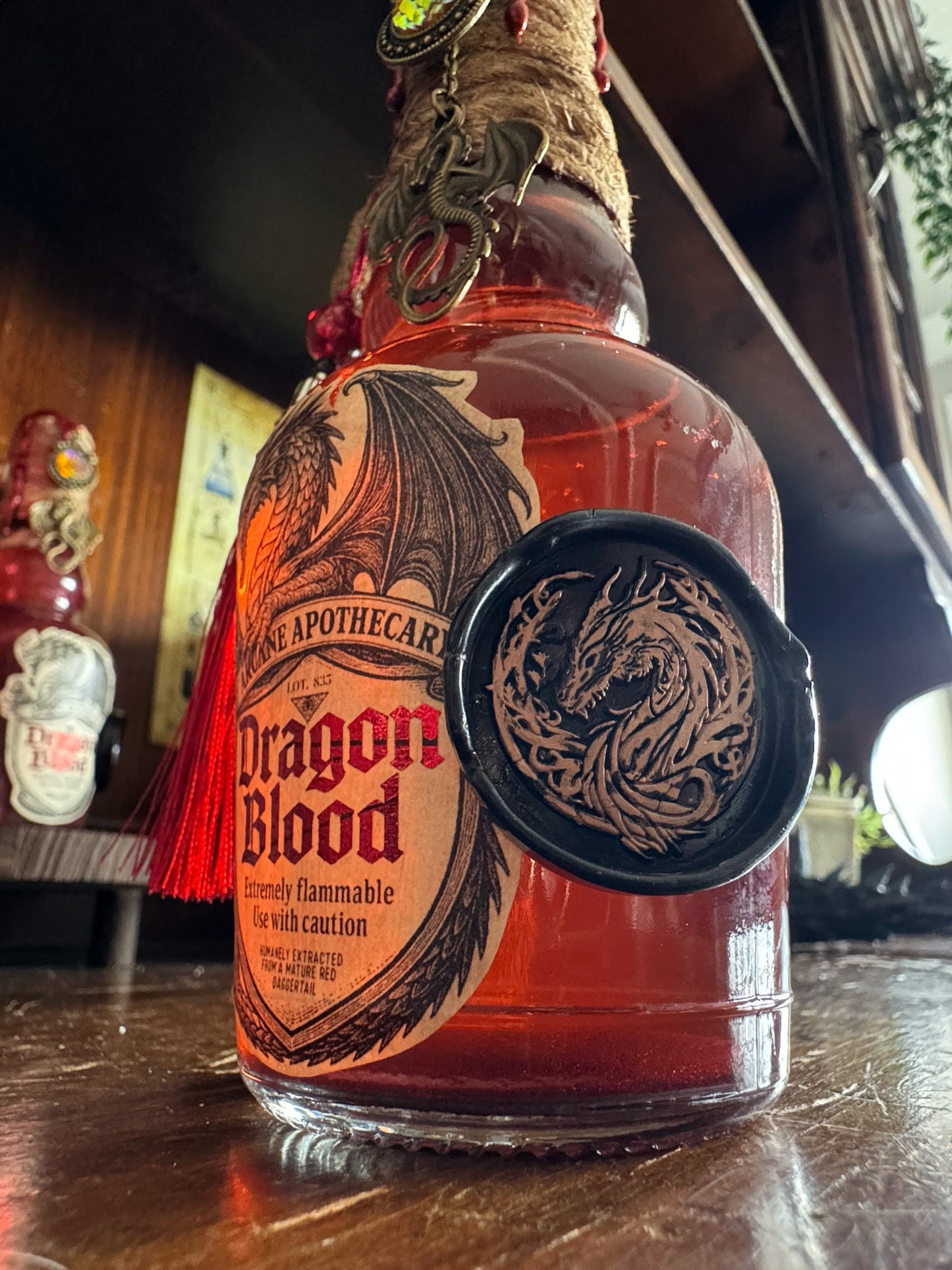 Dragon Blood Display Potion | Fantasy Shelf Decor | Interactive Color Change Elixir Bottle