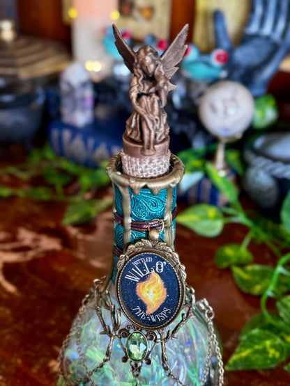 Bottled Will-O'-The-Wisps Light Up Fairy Potion | Glowing Witchy Decor | Woodland Fae Display Bottle